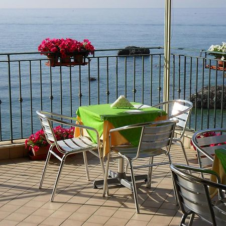 B&B Miramare Giardini-Naxos Zewnętrze zdjęcie